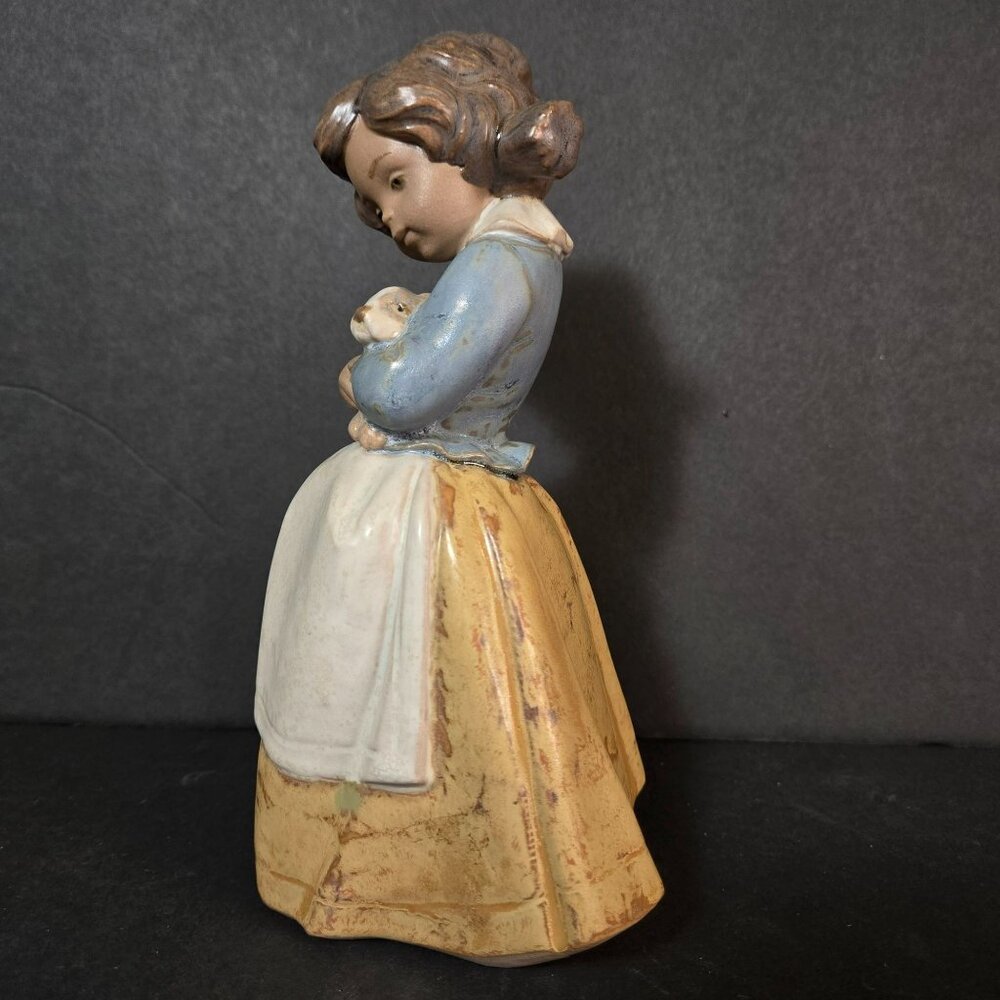 Vintage 70s Lladro Figurine Girl Holding Bunny Rabbit Gres Porcelain Spain 2094 - Picture 6 of 13